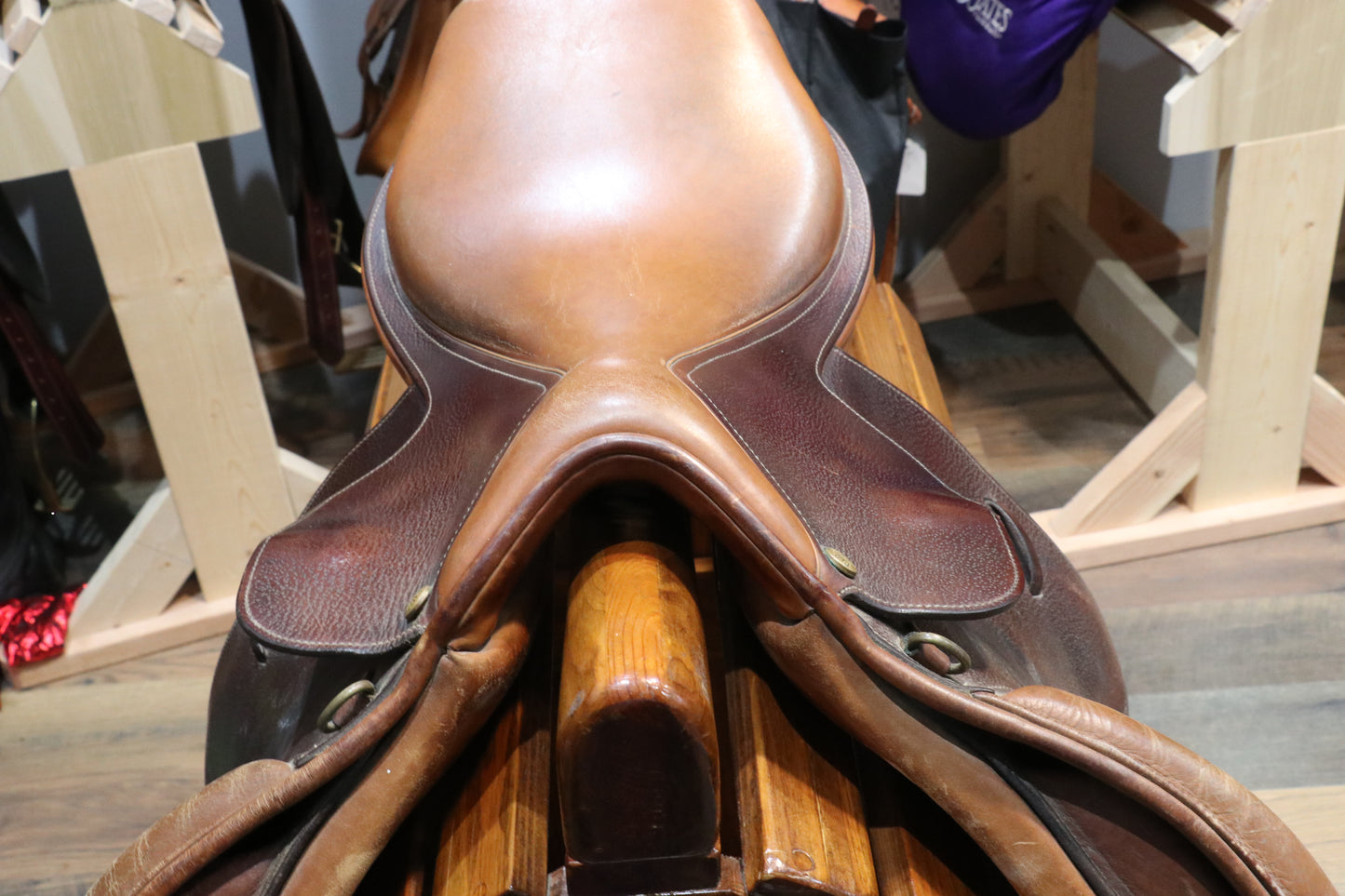 Dover Circuit Jump Saddle – 17” seat - USED