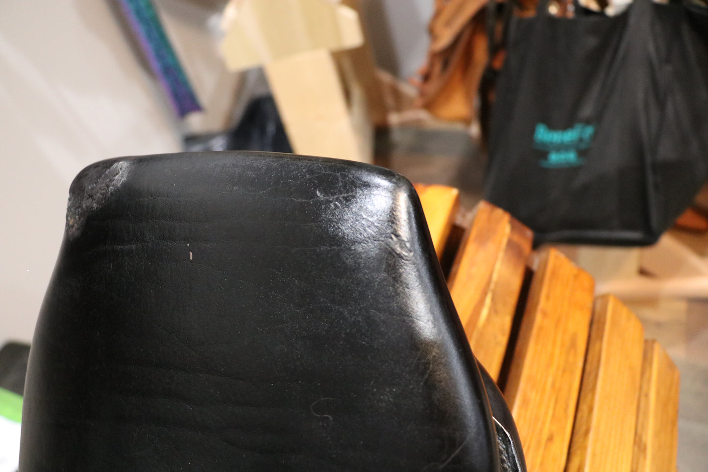 Kieffer Competition Jump Saddle, 17" seat - USED