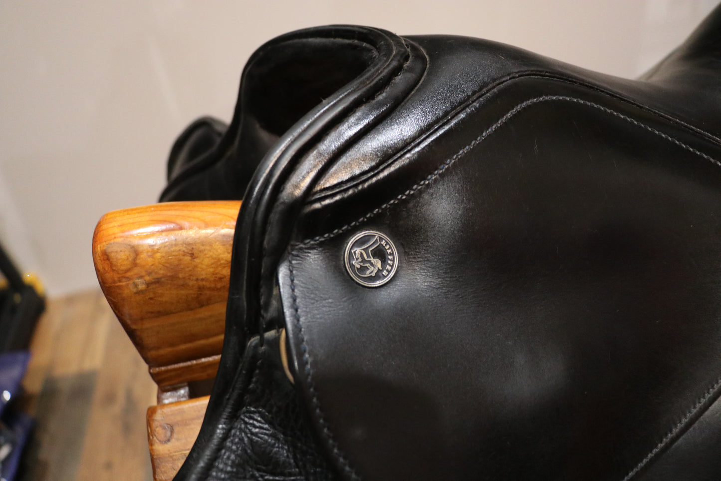 Kieffer Competition Jump Saddle, 17" seat - USED